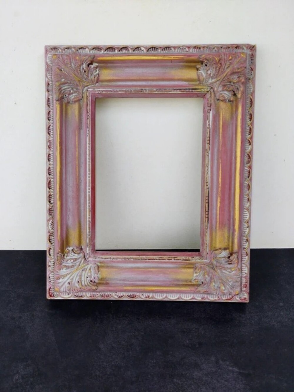 French Baroque-style frame handcrafted by the brand Fancydecor